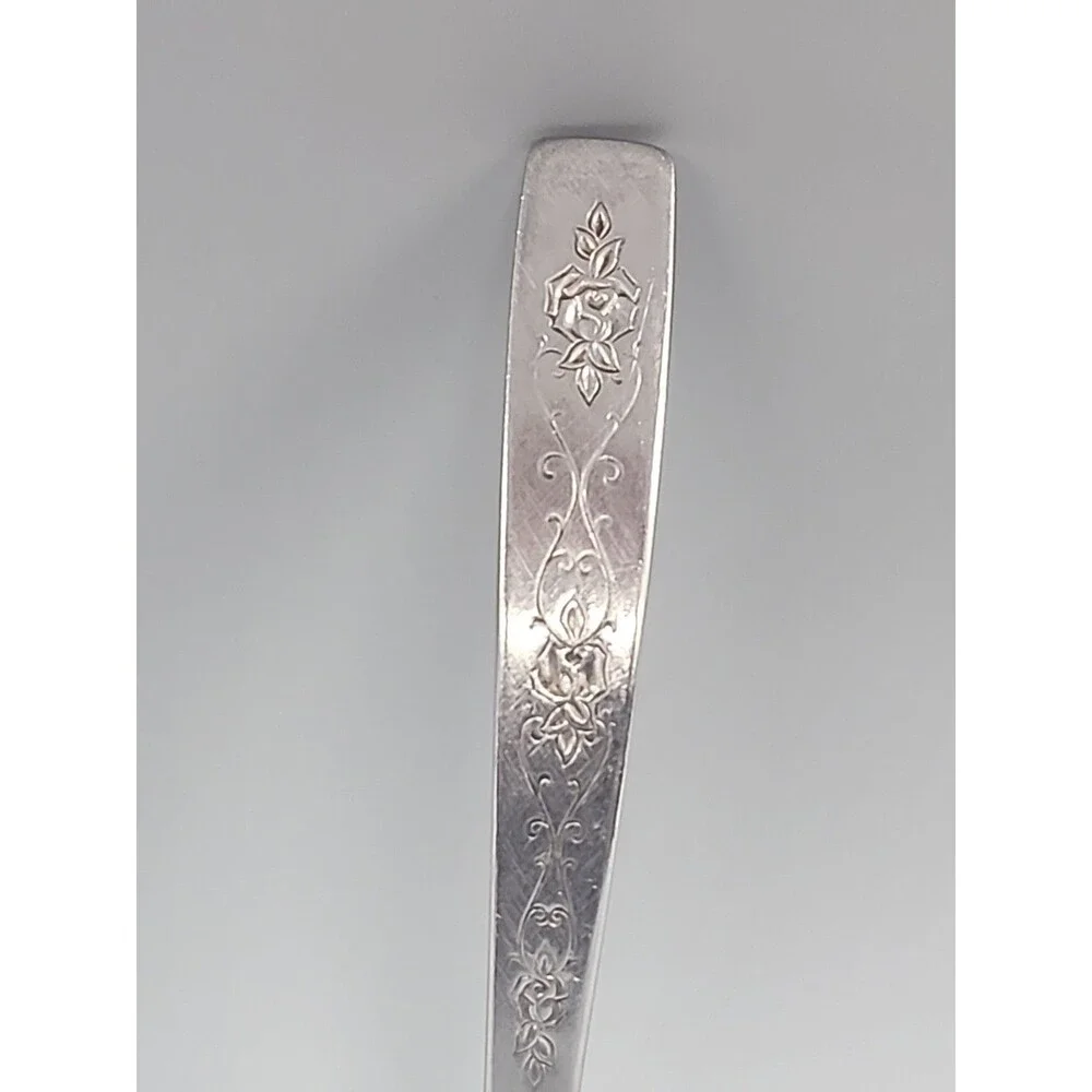 International ROSE LACE Stainless Decorator Gravy Ladle